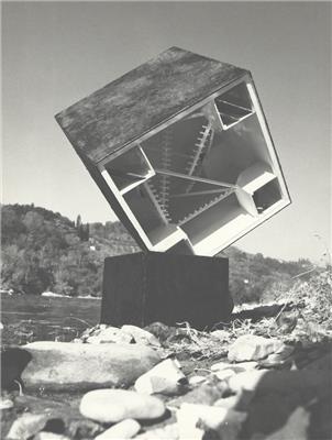 CID  DL31. Michele De Lucchi – Abitazione a cubi cadenti – 1975 penna nera e matite colorate su carta da lucido